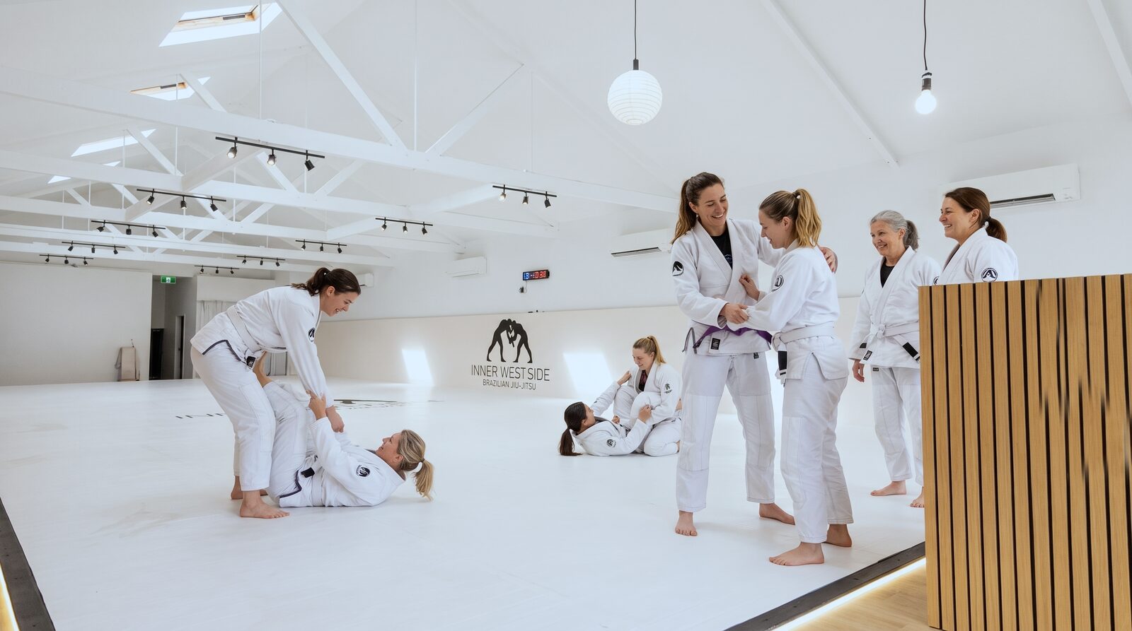 Women's-only class at Inner Westside BJJ